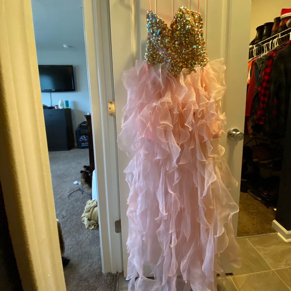Prom dress - Picture 2 of 5